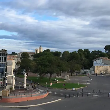 Meublé 28m2 Vue Côté Centre Et Massif De La Gardiole Balaruc-les-Bains